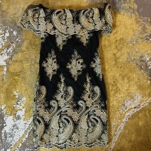 NWOT Off Shoulder Dress | Los Angeles Fashion